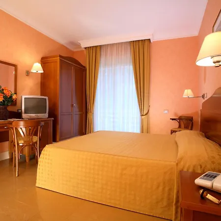 Conchiglia D'oro 3* Палермо